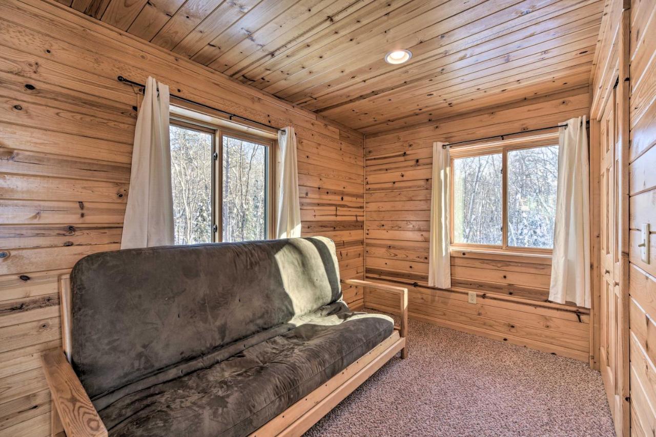 Scenic Hayward Lake View Retreat With Fire Pit Exteriér fotografie