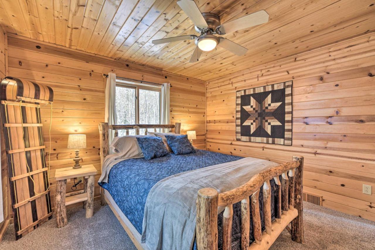 Scenic Hayward Lake View Retreat With Fire Pit Exteriér fotografie